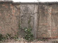 Falsírboltok - jobb oldal - 4